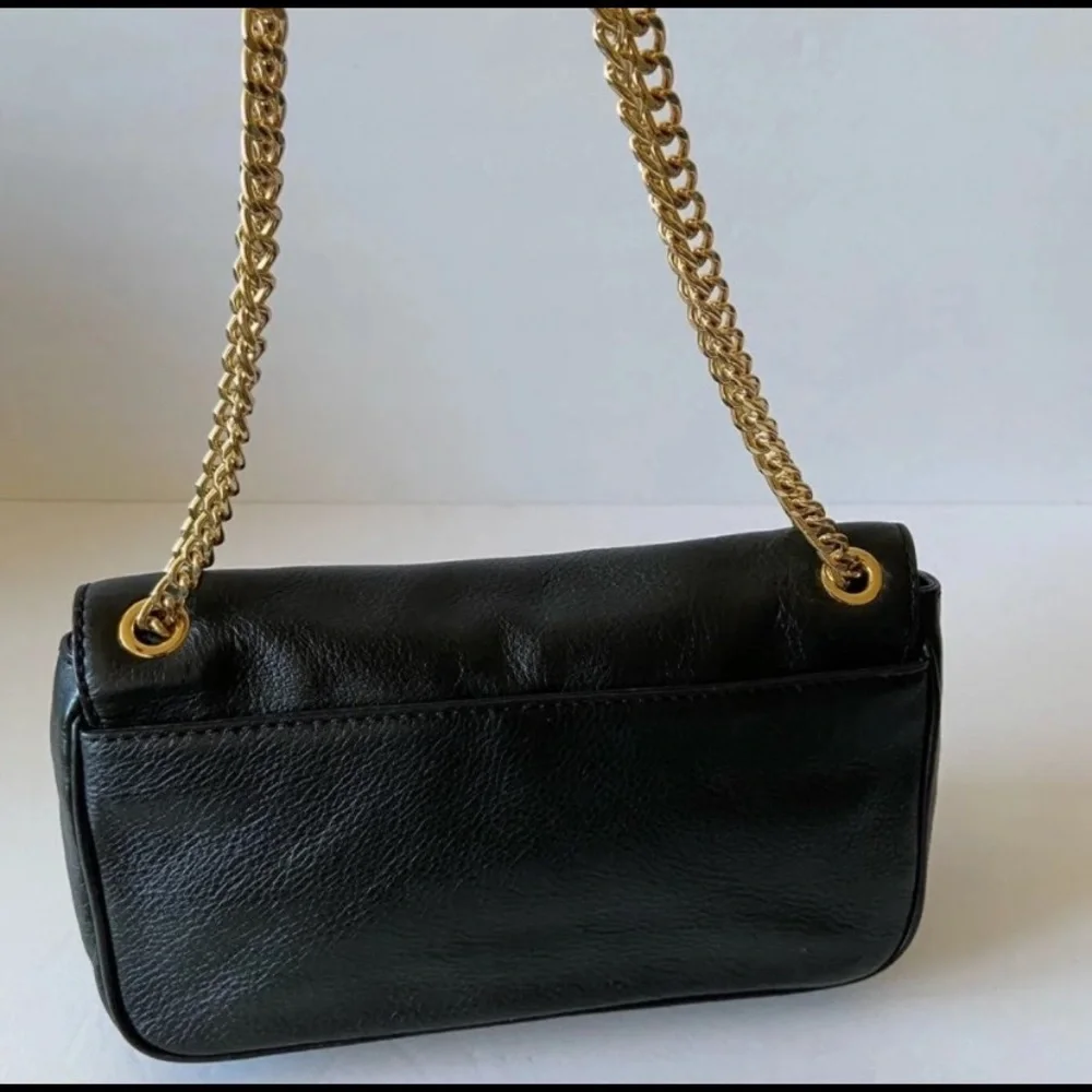 Michael Michael Kors Jet Set Leather Shoulder Bag